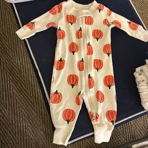 Hanna andersson pumpkin zipper onesie